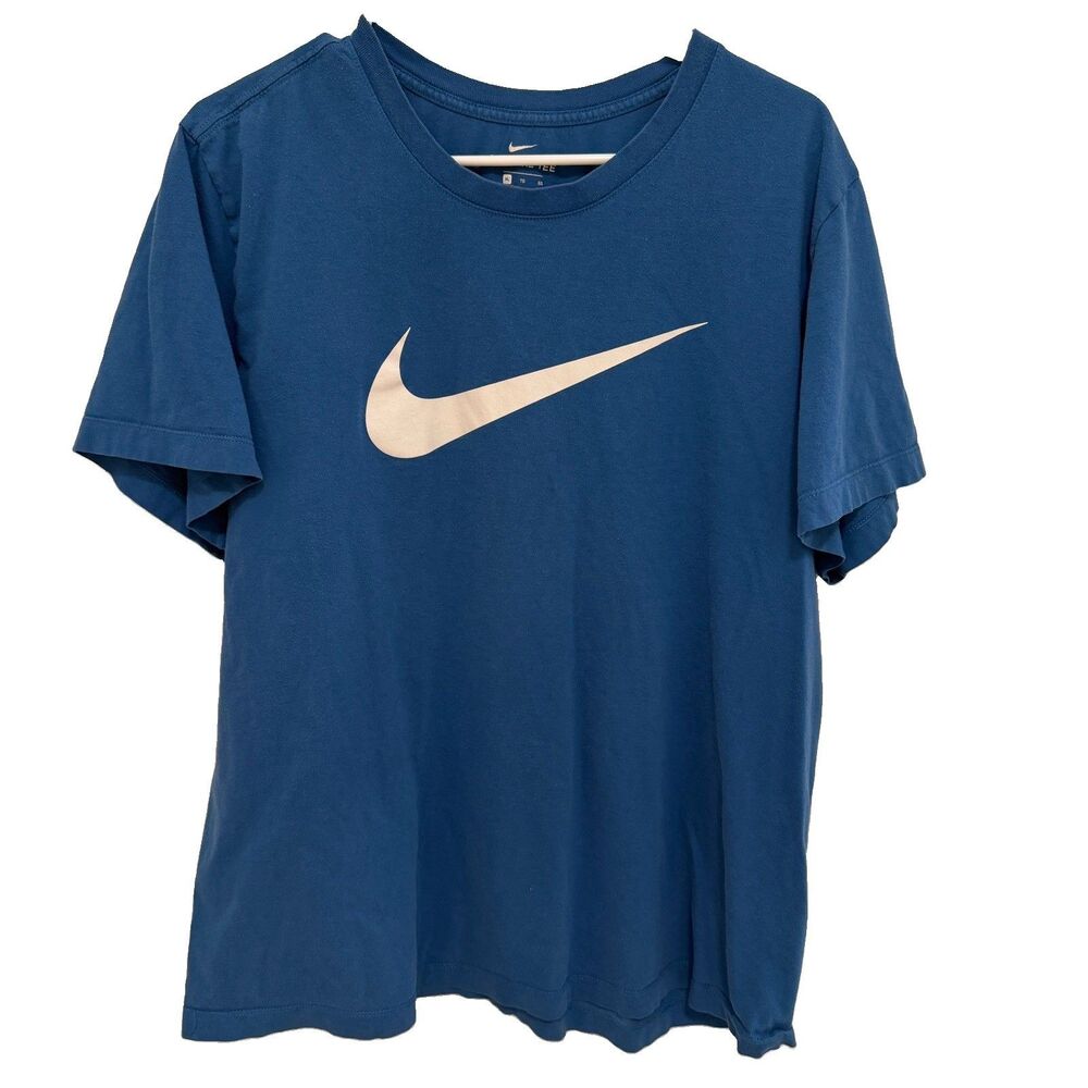 Nike T Shirt Men's XL Blue Swoosh Logo Classic Fit Soft Stretch Athletic Tee